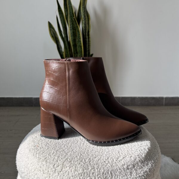 Boot  Gia en punta - Imagen 12
