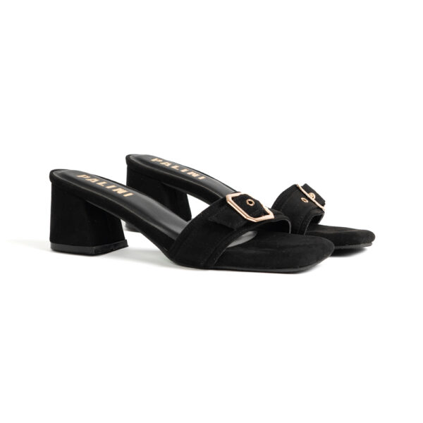 Olivia Heel
