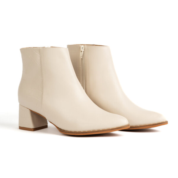 Boot  Gia en punta