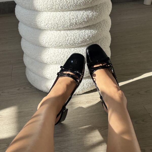 Heel Lizzi - Imagen 3