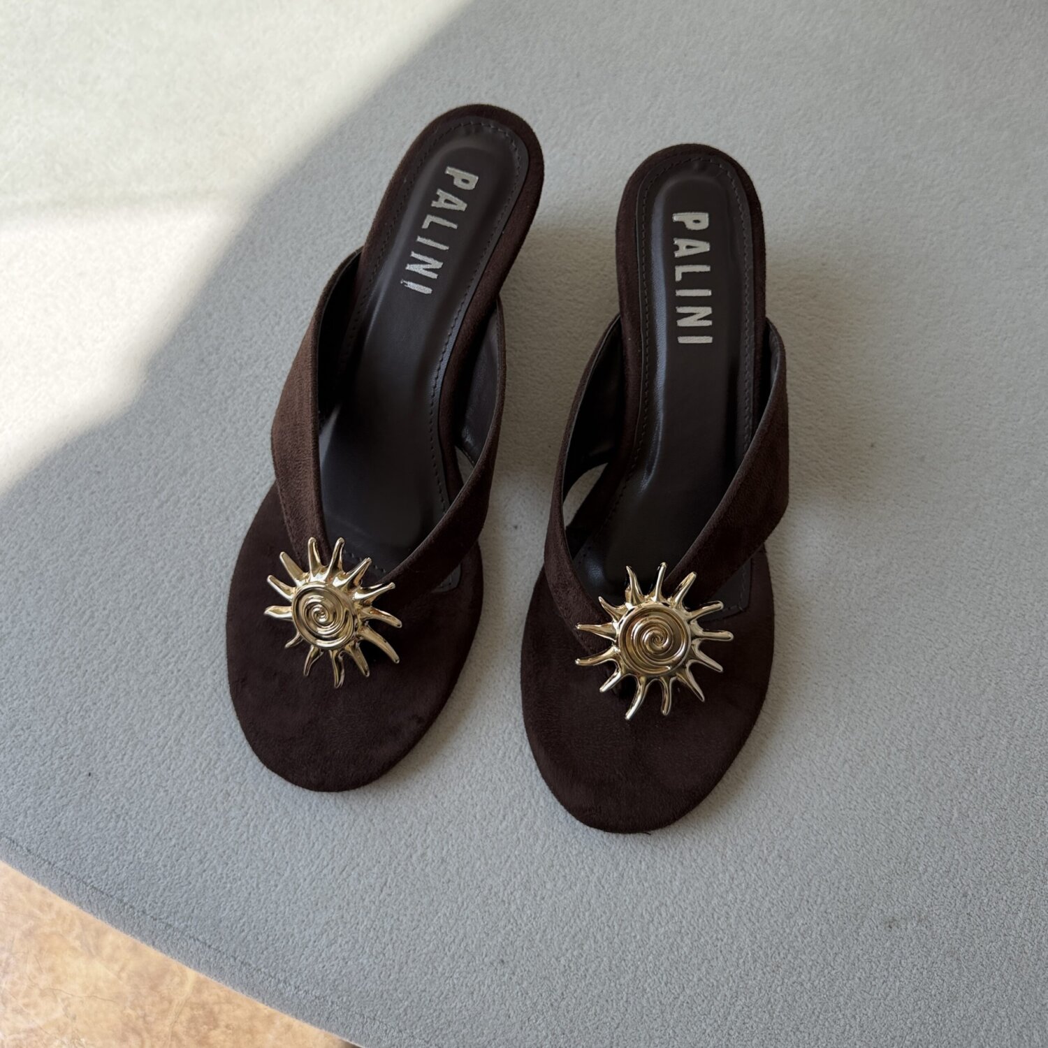 Accesorio removible solcito